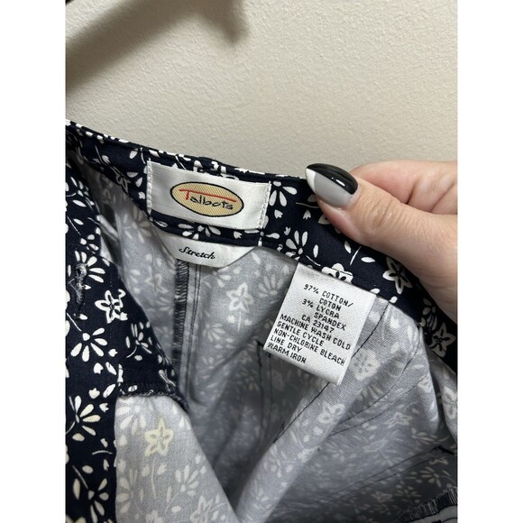 Talbots Stretch Pants 14P Navy White Floral Print Cropped Retro Career Business - Picture 4 of 4